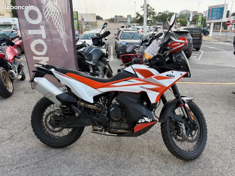 KTM 890 ADVENTURE
