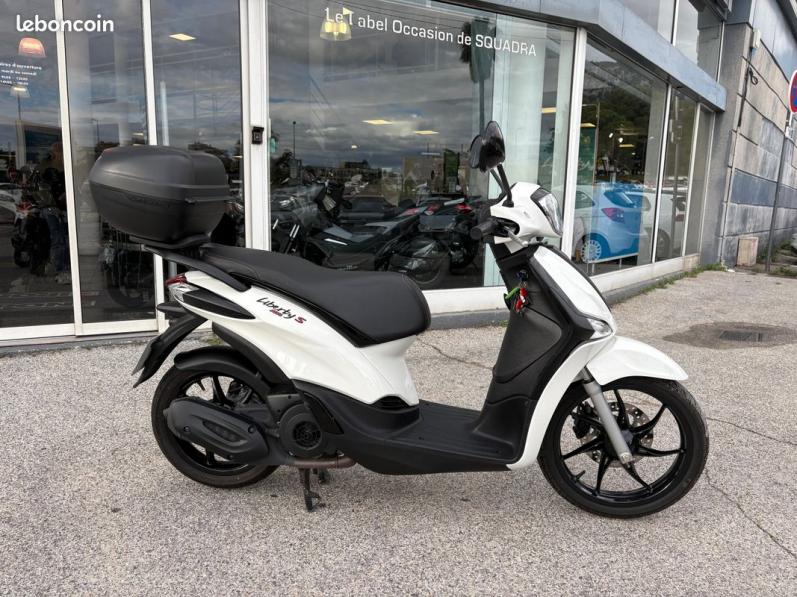 PIAGGIO LIBERTY S 50 Iget SPORT 2025 940 KMS COMME NEUF
