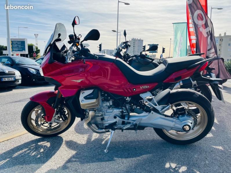 MOTO GUZZI V100  MANDELLO
